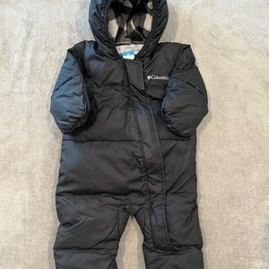 EUC 3-6M Columbia Infant Snuggly Bunny Down Bunting Snowsuit in Black